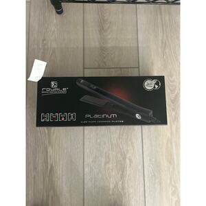 Royale Platinum 1.25” Ceramic Hair Straightener Black